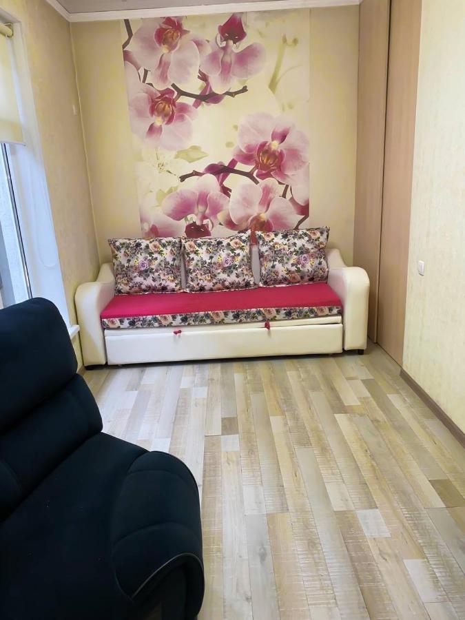 Ala-Bel Guesthouse Bishkek Ngoại thất bức ảnh